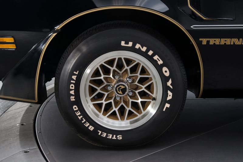Illustration for article titled A 1979 Pontiac Trans Am With 65 Miles On It Could Be Yours For $159,900